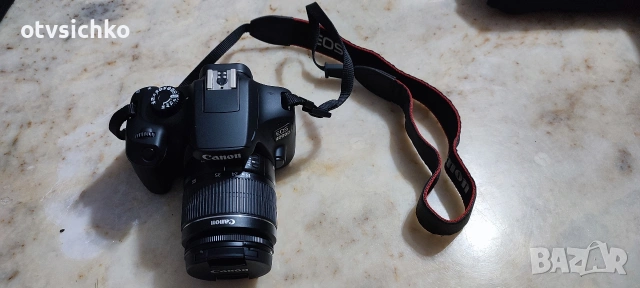 Фотоапарат Canon EOS 4000D, снимка 3 - Фотоапарати - 53064527