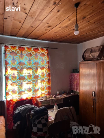 Продавам дворно място с къща и кладенец, снимка 11 - Парцели - 51336974