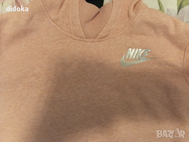 Дълъг суичър  Nike , снимка 3 - Детски анцузи и суичери - 54240649