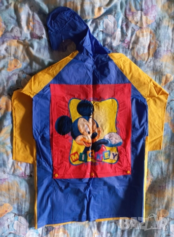 Детски дъждобран, снимка 2 - Детски якета и елеци - 52071094