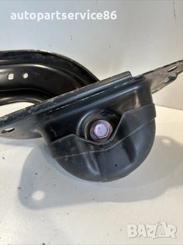 Контролен лост задна дясна страна за Toyota Prius 1.8 Hybrid (2018), снимка 2 - Части - 54202896