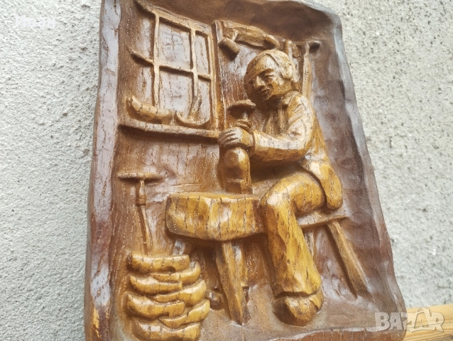 Дърворезба изобразяваща Дърводелец , снимка 4 - Антикварни и старинни предмети - 52418030
