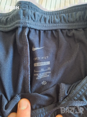 анцунг на Nike , снимка 6 - Спортни дрехи, екипи - 53111066