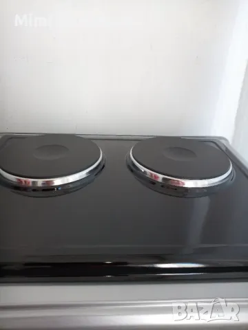 Готварска печка Елеком с два котлона и фурна , снимка 3 - Печки, фурни - 47726126