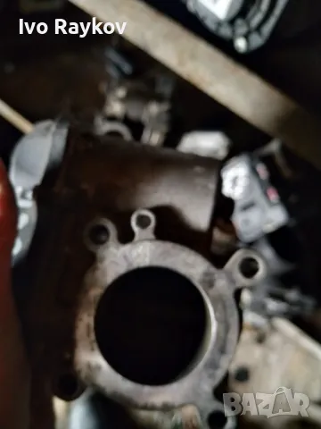 Дроселова клапа за Skoda Fabia 1.2 , снимка 3 - Части - 49171737