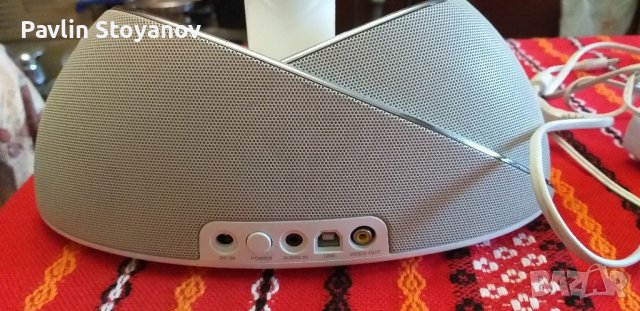 Докинг станция JBL On Beat с блутуут адаптер , снимка 3 - Bluetooth тонколони - 36671113