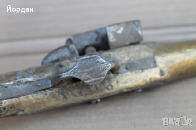 Арнаутски кремъчен пистолет , снимка 10 - Антикварни и старинни предмети - 51407958