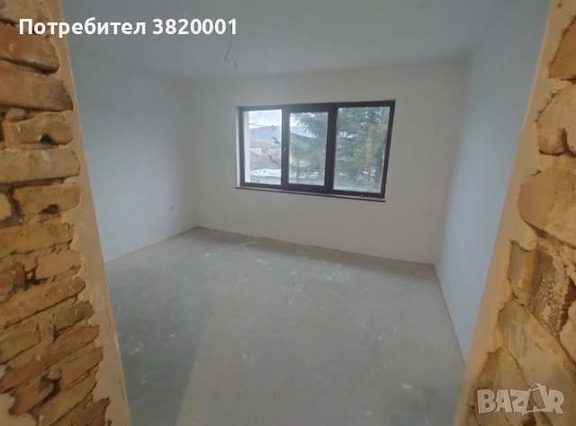 Триетажна къща в Осеново, снимка 4 - Къщи - 52387276