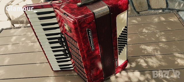 Акордеон, снимка 6 - Акордеони - 54328282