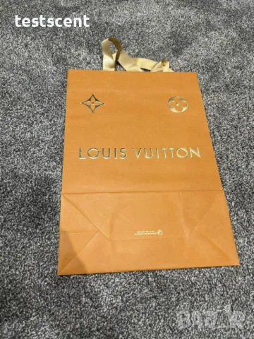 Подаръчна бутикова торба Louis Vuitton Holiday shopping bag торбичка автентична, снимка 7 - Подаръци за рожден ден - 25878549