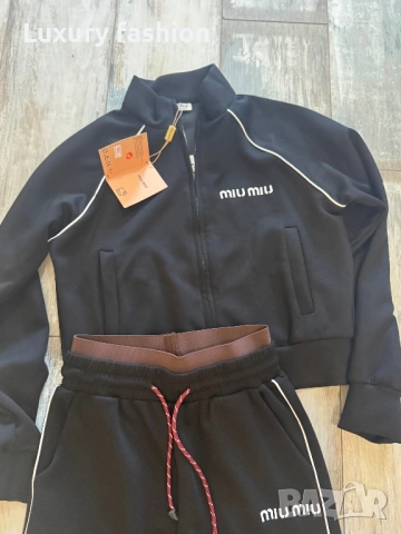 Дамски спортен комплект Miu Miu, снимка 2 - Комплекти - 52463526