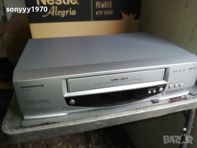 SINUDYNE SV14232S VIDEO-ВНОС SWISS 0911251733LCHERY2, снимка 3 - Плейъри, домашно кино, прожектори - 52353015