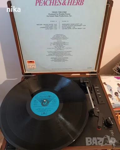lp Peaches & Herb ‎– Twice The Fire vinyl, снимка 2 - Грамофонни плочи - 47866101