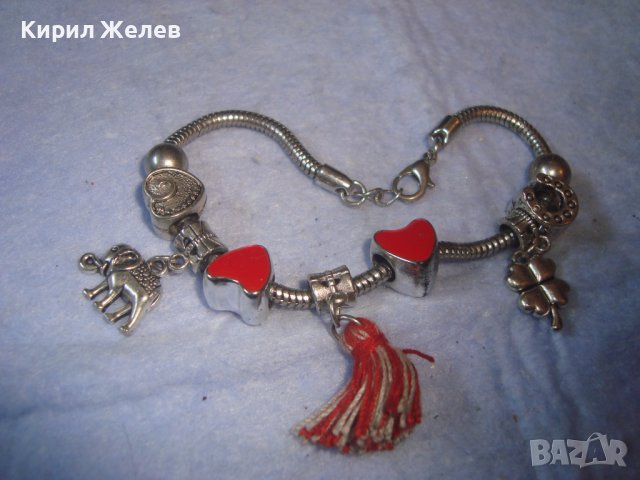 СРЕБРИСТА БУТИКОВА КРАСИВА АРТ ГРИВНА с ФИГУРАЛНИ ВИСУЛКИ 27872, снимка 4 - Гривни - 37065375