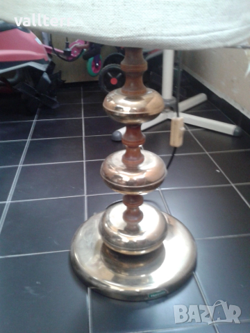 абажур.тротунетка,медали,зарядни филипс, снимка 18 - Други стоки за дома - 51963641