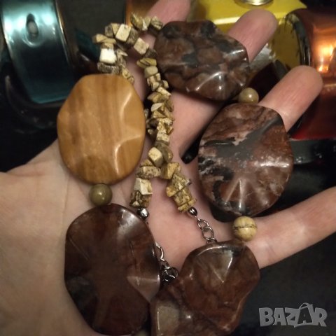 Авторска огърлица великолепен естествен яспис НАМАЛЕНА, снимка 2 - Колиета, медальони, синджири - 39783933