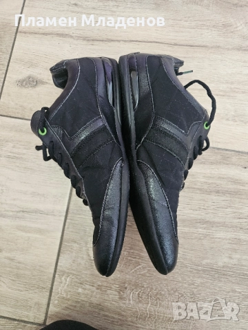 Продавам Сникърси Hugo Boss, снимка 2 - Спортно елегантни обувки - 52340937