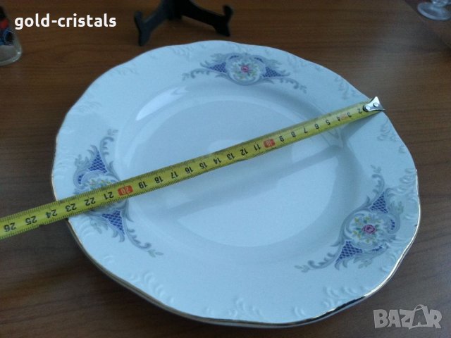 Стар български порцелан чинии плитки и дълбоки, снимка 3 - Антикварни и старинни предмети - 34112531
