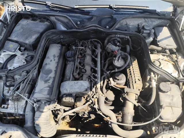Е220 на части  2003г, снимка 11 - Автомобили и джипове - 56120544