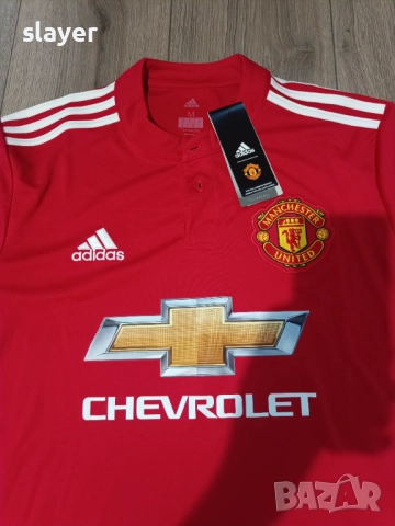 Нова оригинална фланелка Manchester United, снимка 2 - Спортни дрехи, екипи - 52943340