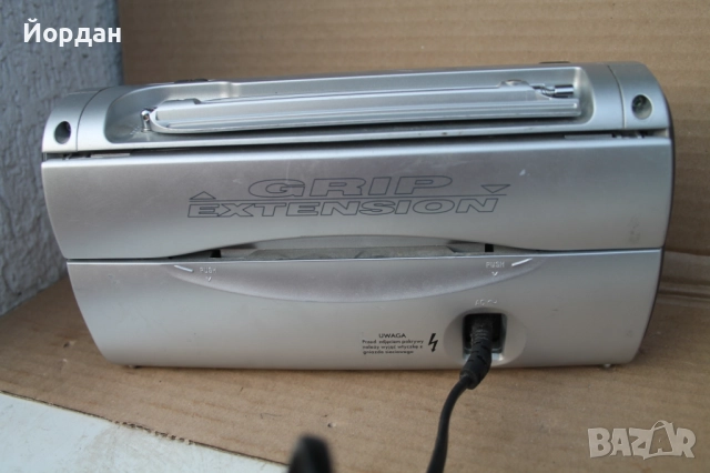 Радио ''Grundig'', снимка 9 - Радиокасетофони, транзистори - 52496069