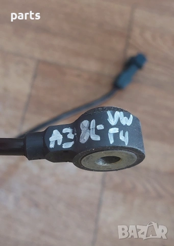 Датчик Детонация Ауди A3 8L N:0302 - А4 Б5 - А6 - VW Голф 4 - Пасат 5 - 5WM1512 - 054905377G, снимка 8 - Части - 53992227