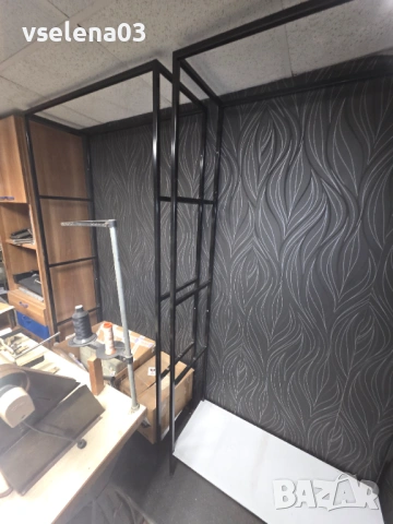 Стелаж, снимка 4 - Стелажи и щандове - 54092580
