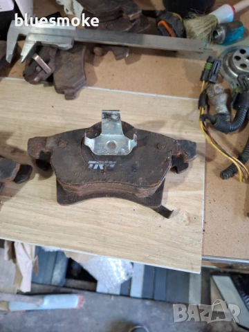 Накладки от зафира А