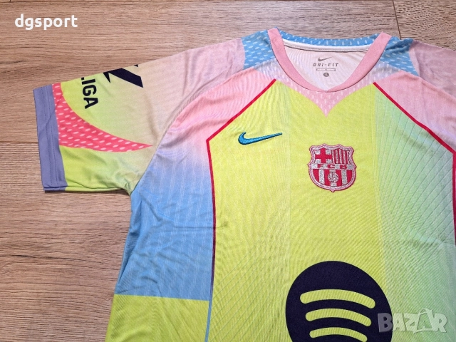 Футболна фланелка на Барселона #Ламин Ямал #10#специално издание!, снимка 4 - Футбол - 52076920