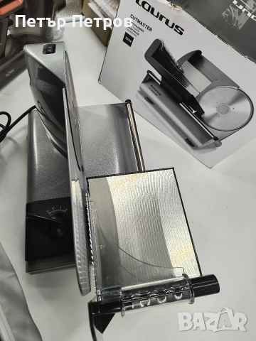 Чисто нова колбасорезачка TAURUS CUT MASTER Мощност: 150 W 19 см, снимка 3 - Месомелачки - 52699086