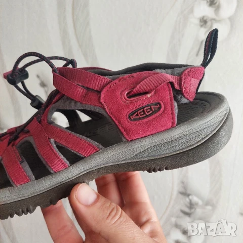 Keen Сандали Whisper 1012229 номер 40 , снимка 6 - Сандали - 50700818