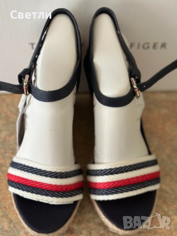 Нови сандали