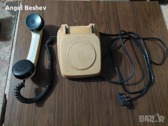 Ретро телефони - РАЗЛИЧНИ ВИДОВЕ, снимка 6 - Стационарни телефони и факсове - 54346514