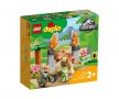 LEGO® DUPLO® Jurassic World 10939 - Бягство на тиранозавър рекс и трицератопс, снимка 1 - Конструктори - 37174294