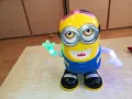 Танцуваща играчка-миньон на батерии-СВЕТИ СВИРИ ТАНЦУВА 1512241216, снимка 4