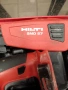 Цена 400€ Аумулаторен винтоверт за гипсокартон Hilti SD 5000-A22. Две батерии зарядно, снимка 2