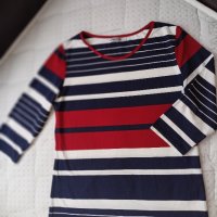 Памучна блузка , снимка 3 - Блузи с дълъг ръкав и пуловери - 42140649
