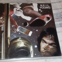 Продавам оригинални дискове на Neil Young & Crazy Horse и Crosby, Stills, Nash & Young , снимка 3 - CD дискове - 44674417