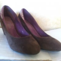 Кафяви велурени обувки с платформа, снимка 4 - Дамски елегантни обувки - 29607689