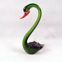 Стъклен лебед в зелено, снимка 3 - Статуетки - 40007773