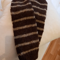 Ръчно плетени мъжки чорапи от вълна, размер 45, снимка 3 - Мъжки чорапи - 44550833