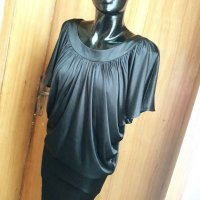 VILA Черна сатенена рокля с лъскав ефект и феерични ръкави С/М, снимка 2 - Рокли - 25695242