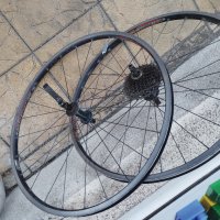 Чифт 26 цола капли за велосипед колело bontrager с проблем в задната шина , снимка 1 - Части за велосипеди - 42462791