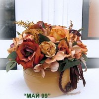 Икебана с рози от кадифе, снимка 4 - Подаръци за жени - 39430516