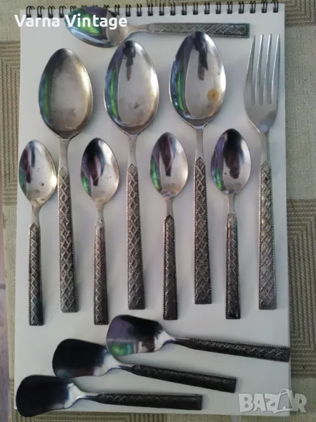 12 прибори за хранене лъжици вилица. Япония. марк., снимка 1