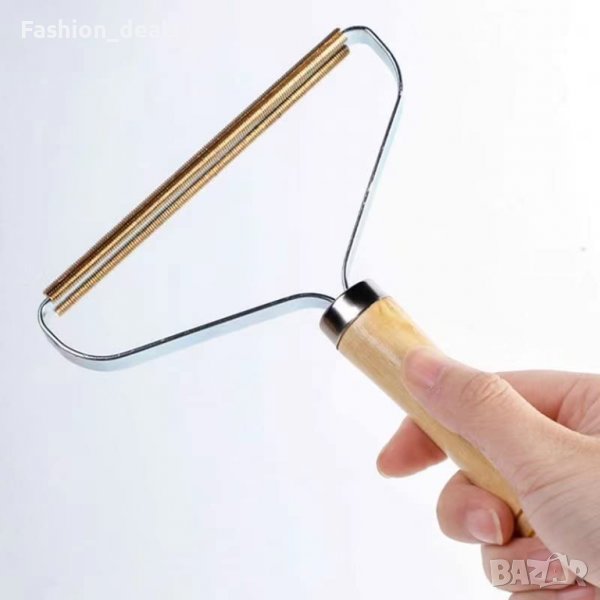 Нова стъргалка за отстраняване на власинки мъх от дрехи килим текстил, снимка 1