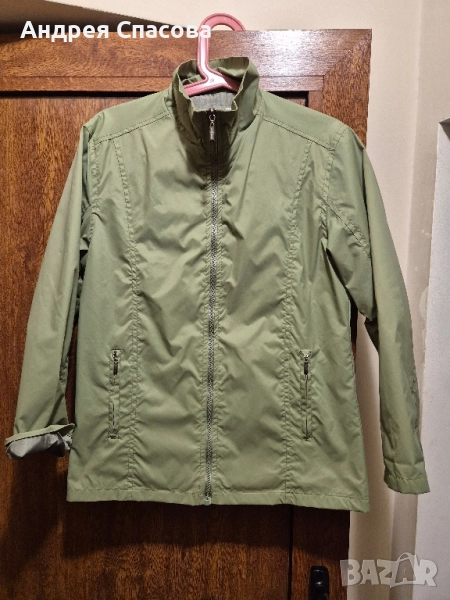 пролетно яке, снимка 1