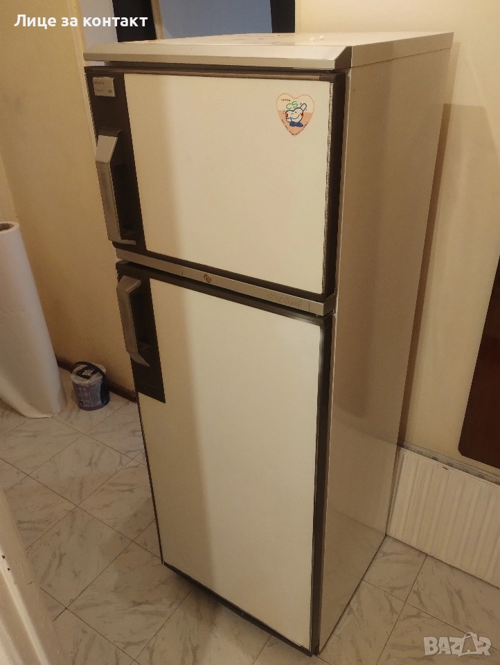 хладилник с фризер, снимка 1