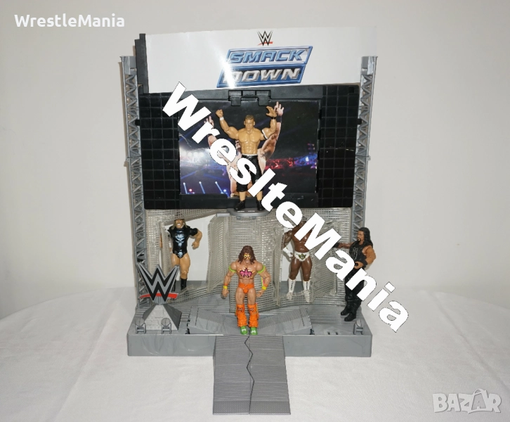 Рядка Кеч Сцена WWE ELECTRONIC ULTIMATE ENTRANCE STAGE PLAYSET MATTEL RAW AND SMACKDOWN, снимка 1