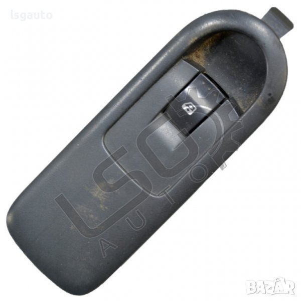 Бутон ел. стъкло предна дясна врата Renault Scenic II 2004-2009 RM030522N-133, снимка 1